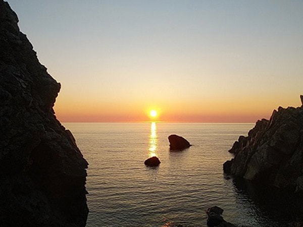 変化してゆく庭の景色、東北各地のふるさとの風景の写真集